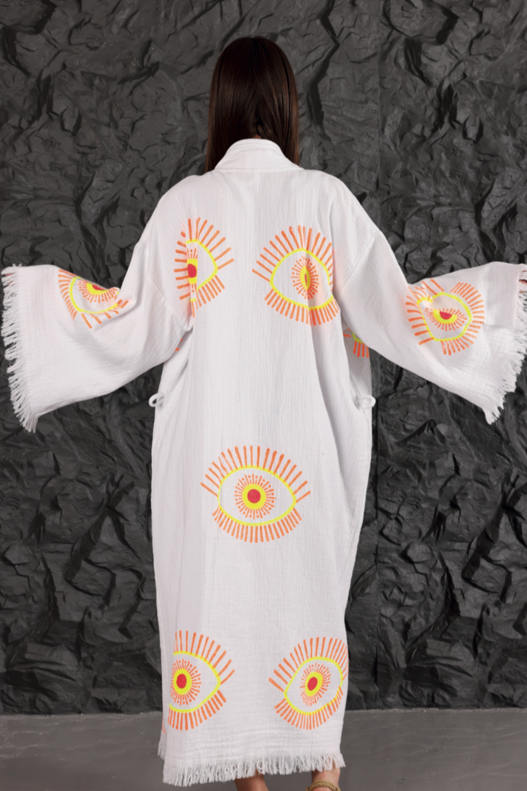 Red Eye Robe/Kimono