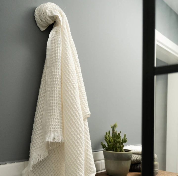 Duru White Waffle Towel