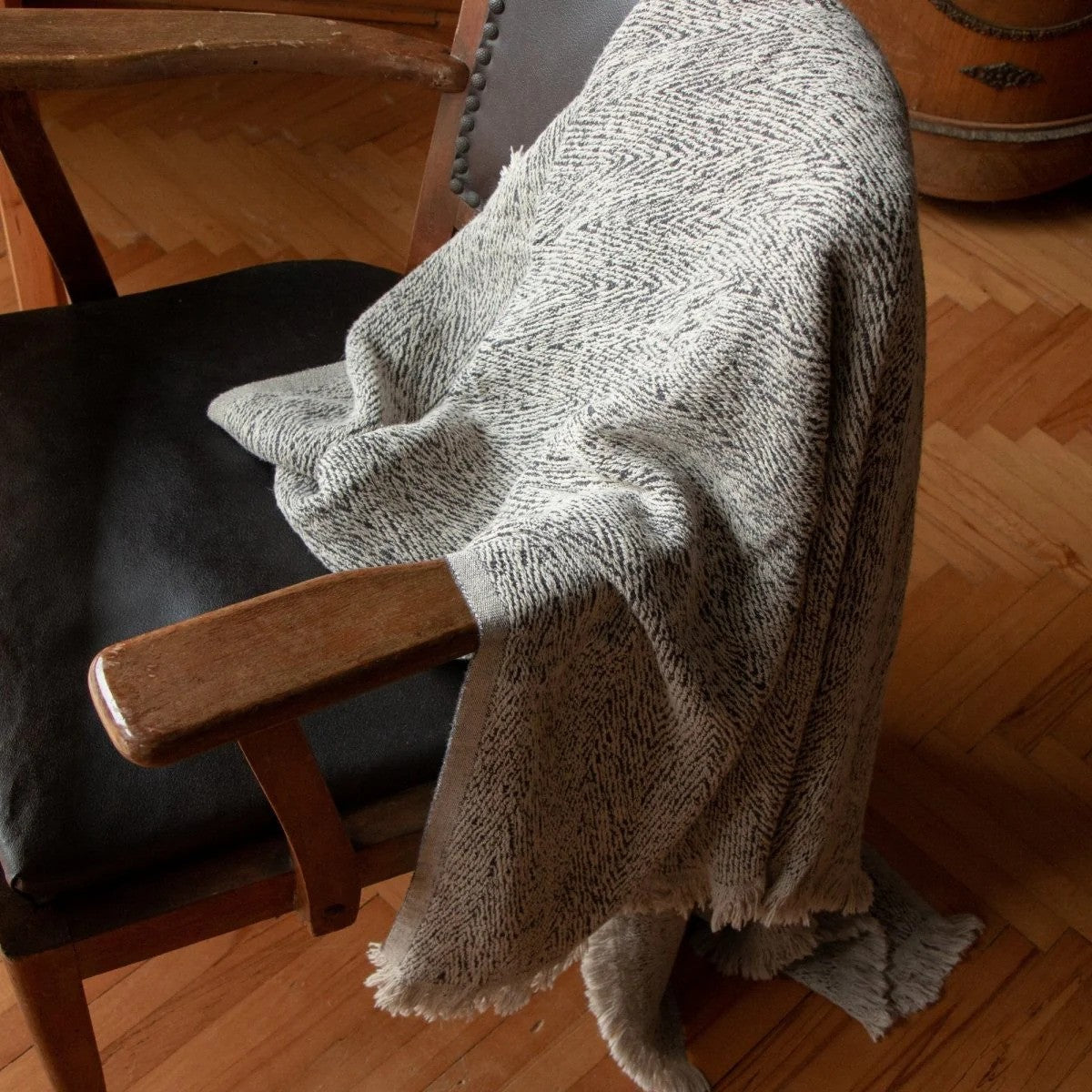 Gödence Hemp Throw Plaid Blanket - Iron Gray