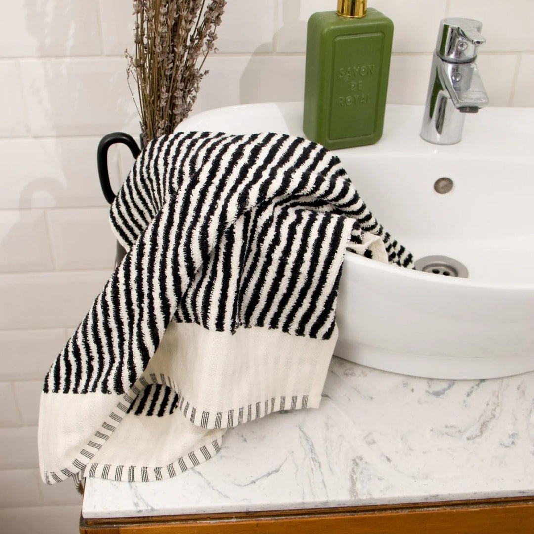 Zebra Hand Kitchen Towel – Hammam Chic
